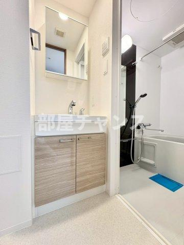 エスリード大須プレシアの独立洗面台