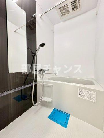 エスリード大須プレシアの浴室