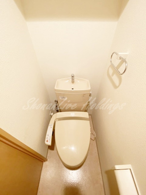 【トイレ】 | ノース ストリート湘南C-X | 温水洗浄便座付き♪