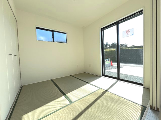 【内装】 | 糟屋郡宇美町障子岳3丁目1期　3号棟（全4棟）【仲介手数料無料・0円】 | 施工例。施工例は完成時と異なる場合があります。