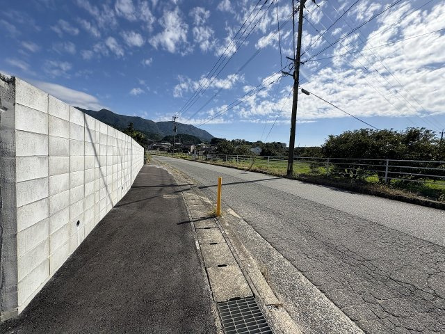 【その他】 | 糟屋郡宇美町障子岳3丁目1期　3号棟（全4棟）【仲介手数料無料・0円】 | 現地写真。前面道路です。