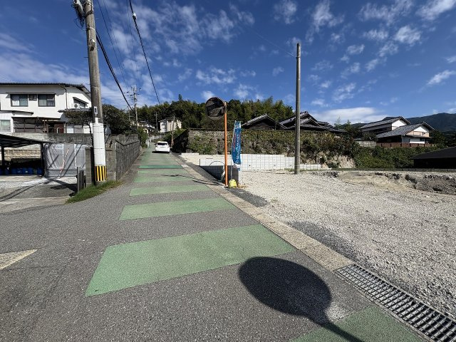 【その他】 | 糟屋郡宇美町障子岳3丁目1期　3号棟（全4棟）【仲介手数料無料・0円】 | 現地写真。前面道路です。