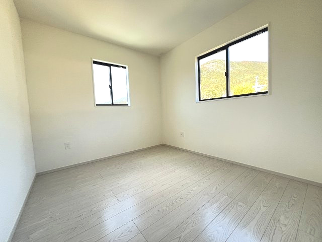 【子供部屋】 | 糟屋郡宇美町障子岳3丁目1期　3号棟（全4棟）【仲介手数料無料・0円】 | 施工例。施工例は完成時と異なる場合があります。