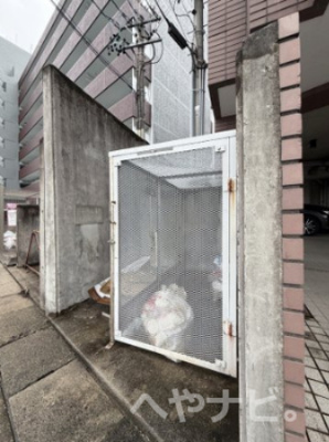 【その他共用部分】 | ラヴィアンムロガ | ★敷地内ゴミ置き場