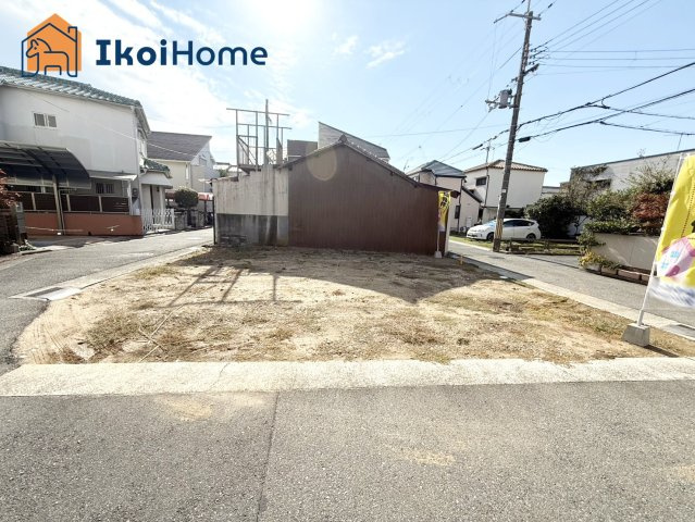 明石市鳥羽　土地の外観|JR「西明石」駅徒歩約14分の好立地！建築条件ございません！多様なプランが可能！開放的な三方角地♪