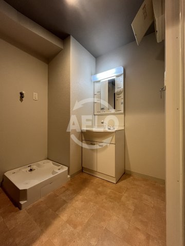 グランブルジュの独立洗面台|グランブルジュ　洗面台