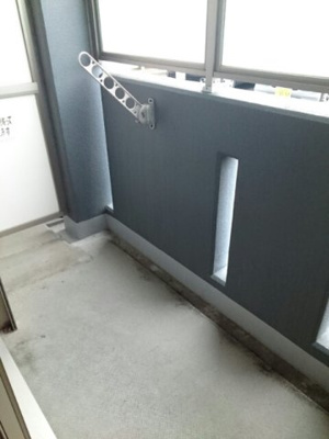 【バルコニー】 | マンション・グラース | 開放的で明るい空間を演出してくれるバルコニーです