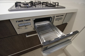 【キッチン】 | 【仲介手数料無料！！】八王子市長沼町　新築戸建て（全2棟）1号棟　5399万円 | グリル