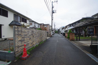 【前面道路含む現地写真】