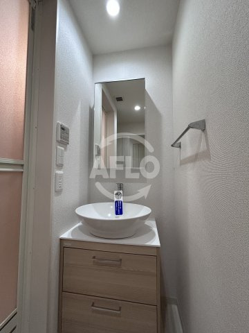 フジパレス吹⽥垂⽔町Ⅱ番館の独立洗面台|フジパレス吹田垂水町Ⅱ番館　独立洗面台