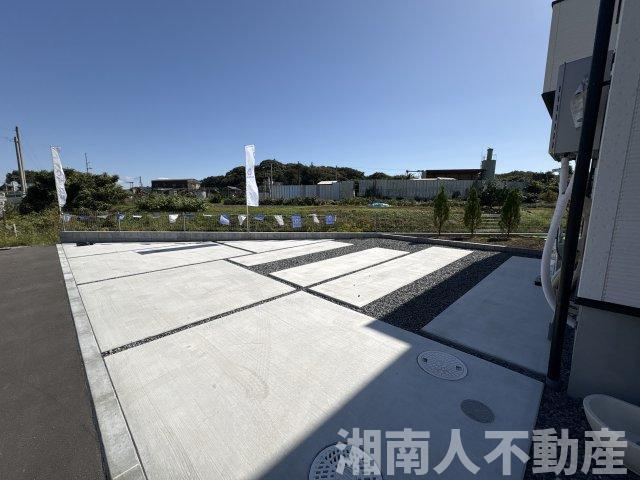 平塚市南金目　新築戸建の駐車場|駐車場があります