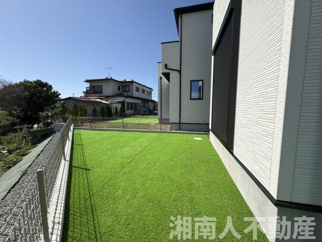 平塚市南金目　新築戸建の庭|簡単な家庭菜園も楽しめるお庭です