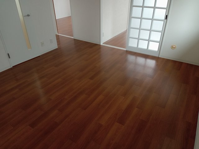 ホワイトコートⅢの居間・リビング