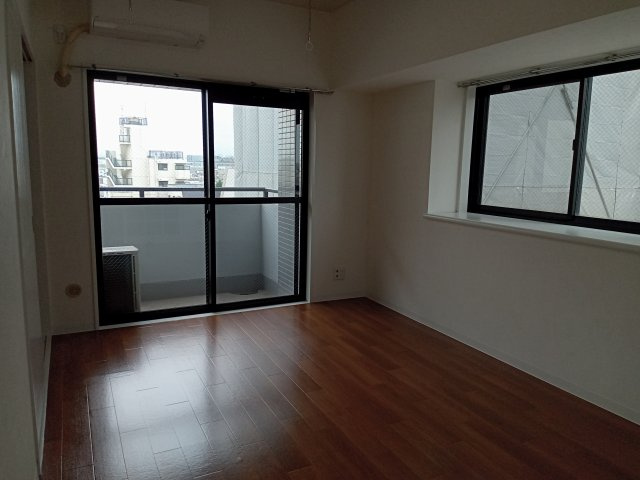 ホワイトコートⅢの居間・リビング