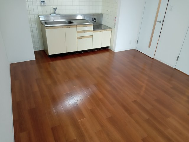 ホワイトコートⅢの内装