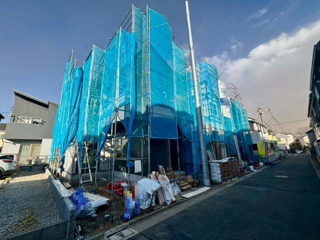 練馬区南田中4丁目　新築戸建　全3棟の外観|現地写真（2026.01.11撮影）

現地ご見学希望・資料請求などお気軽にお問い合わせ下さい！
03-5990-5201