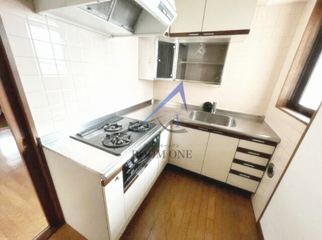 ヒルトップマンションのキッチン|キッチンです。