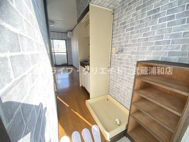 高里ハイツの内装