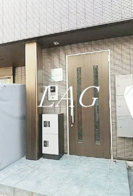 【エントランス】 | プティサリチェ | エントランスです。