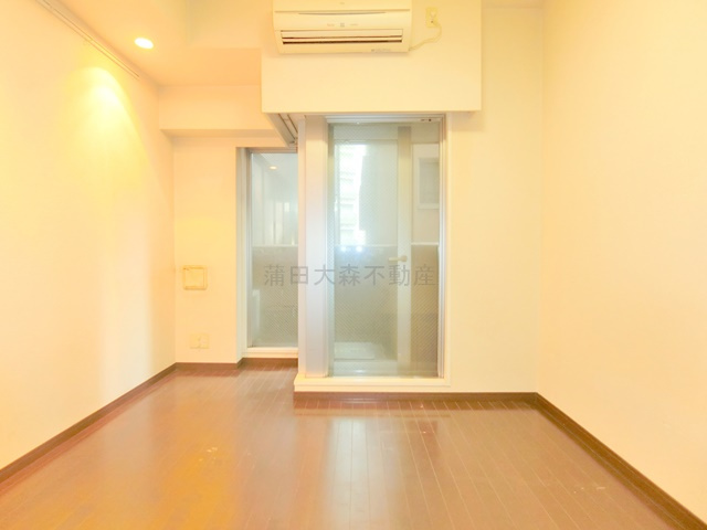 クロスレジデンス蒲田の居間・リビング|洋室6.4帖