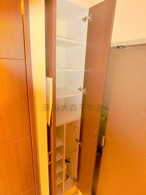 クロスレジデンス蒲田の設備|玄関収納