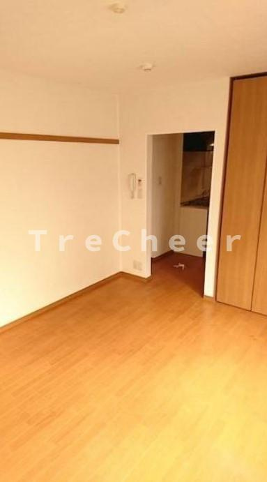 ドゥポンスの洋室