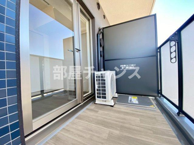 プレサンス上前津オレシアのバルコニー