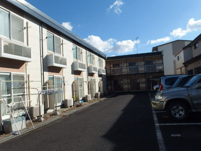 レオパレスピソの外観