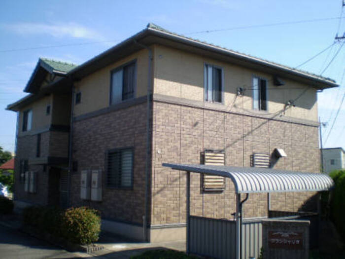 グランシャリオの外観