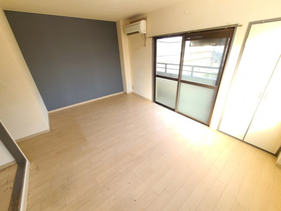 【寝室】 | スクエアレジデンス豊里 | 広々としたお部屋です