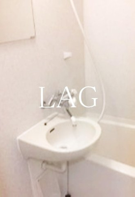 【洗面所】 | パークウェル京橋 | 洗面台です。