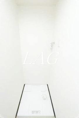 【設備】 | リアーレ蕨 | 室内洗濯機置き場です。