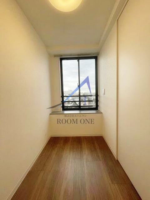 ＳＹＦＯＲＭＥ　ＮＡＫＡＮＯの居間・リビング|洋室のお部屋です。