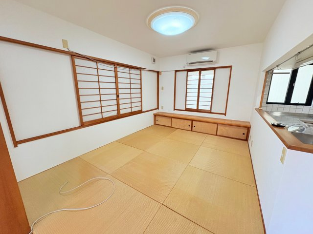 神戸市北区泉台3丁目戸建の和室