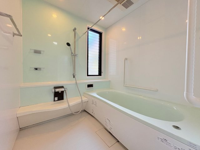 神戸市北区泉台3丁目戸建の浴室
