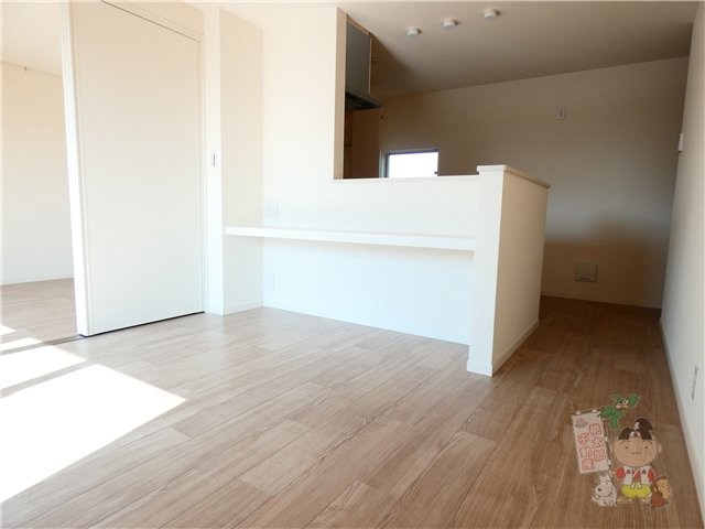 Ｇｒａｔｉａ（グラティア）　の居間・リビング