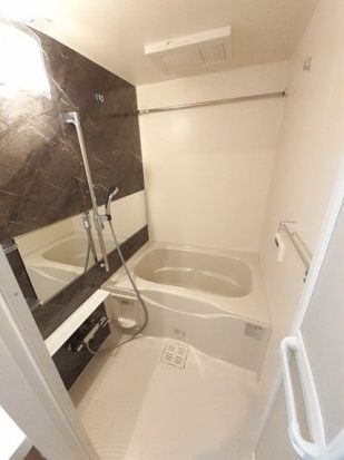 RESPECT ONEの浴室