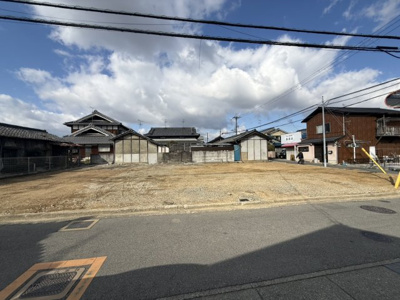 【前面道路含む現地写真】 | 【プレイワーク陶器北】北東角地・土地119坪・建築条件なし・更地渡し | 前面道路含む現地写真です