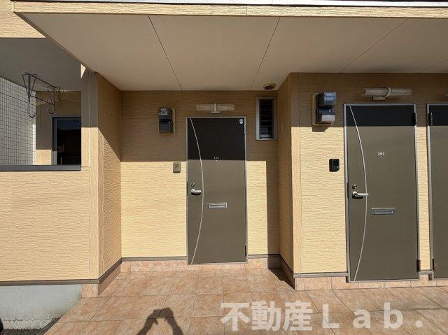 シャルールＢのエントランス