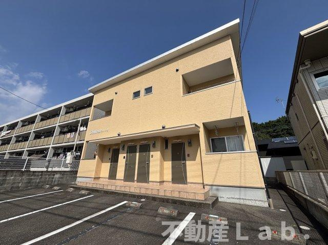 シャルールＢの外観