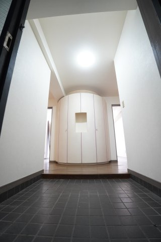 ウォンズ東千葉の玄関