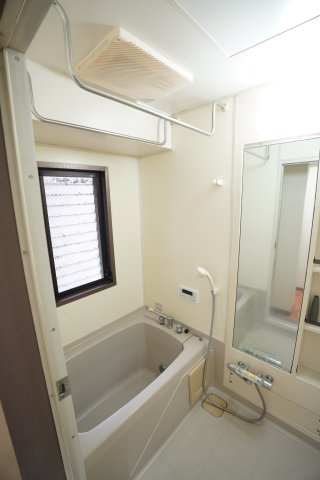 ウォンズ東千葉の浴室