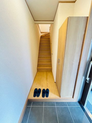 【玄関】 | アウトリメッサ