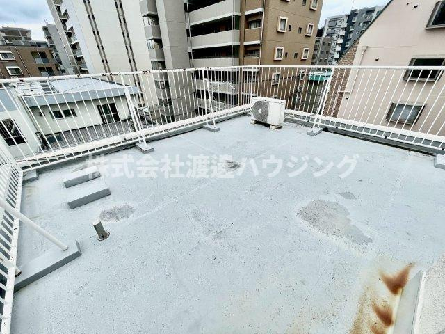 オスカー第1ビルのバルコニー