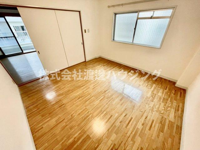 オスカー第1ビルの寝室