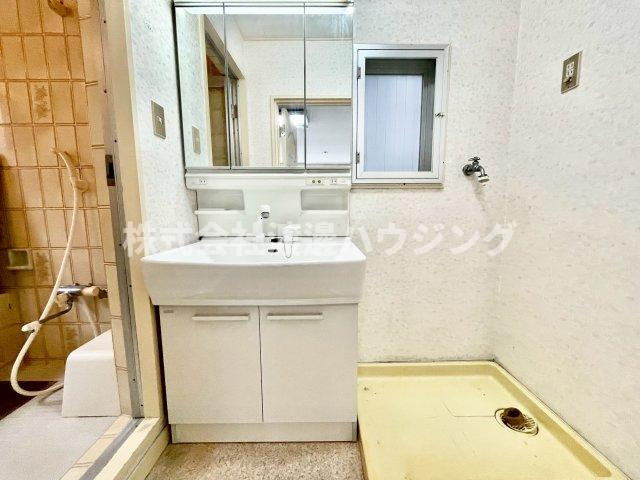 オスカー第1ビルの洗面所