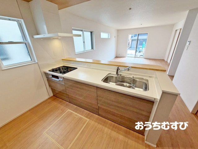 春日井市高森台第9（全2棟）のキッチン