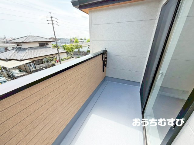 春日井市高森台第9（全2棟）のバルコニー