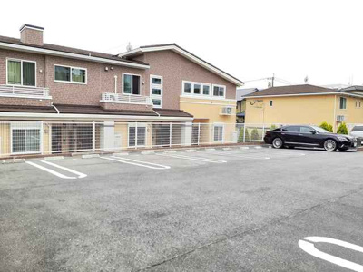 【駐車場】 | メゾン・ドゥ・フォンテ－ヌ | 駐車場