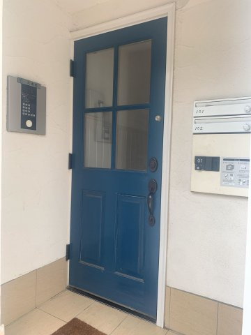 プリマ府中フォレスタ弐番館のエントランス